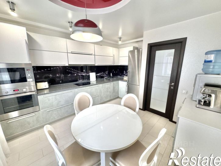 3-комн квартира Лазурная улица, 51,  д. 51