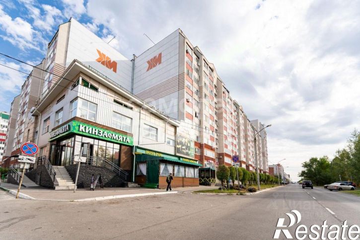 2-комн квартира Лазурная улица, 19,  д. 19