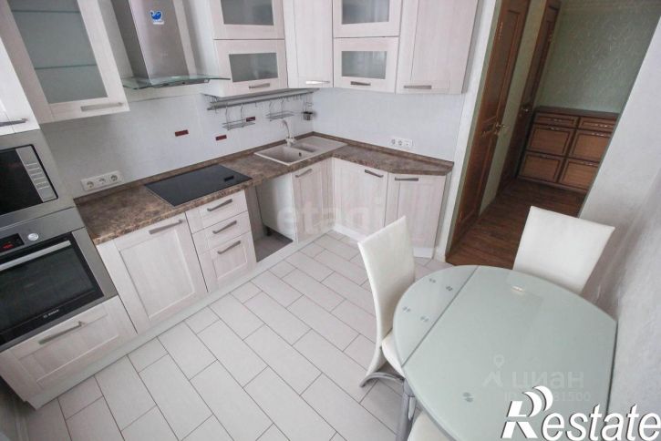 2-комн квартира улица Шумакова, 53,  д. 53