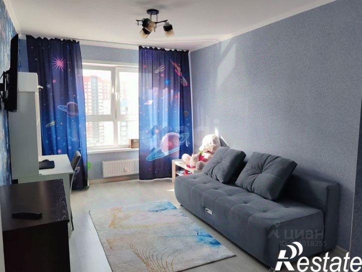 3-комн квартира улица Солнечная Поляна, 94 к2,  д. 94 к2