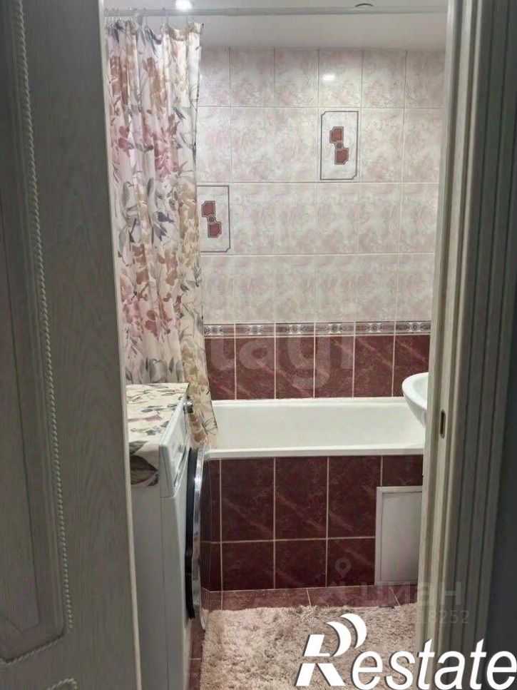 3-комн квартира улица Солнечная Поляна, 35,  д. 35