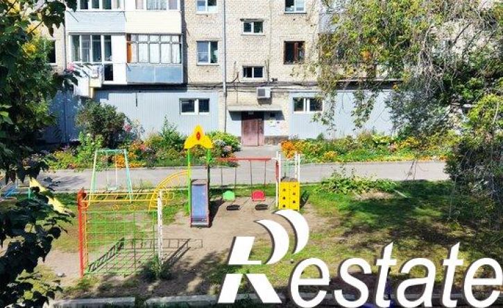 4-комн квартира улица Октябрят, 44,  д. 44