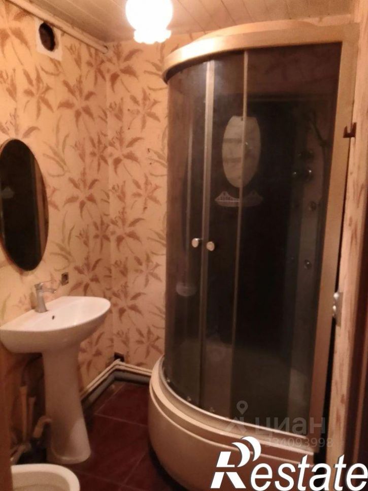 2-комн квартира Новороссийская улица, 25,  д. 25