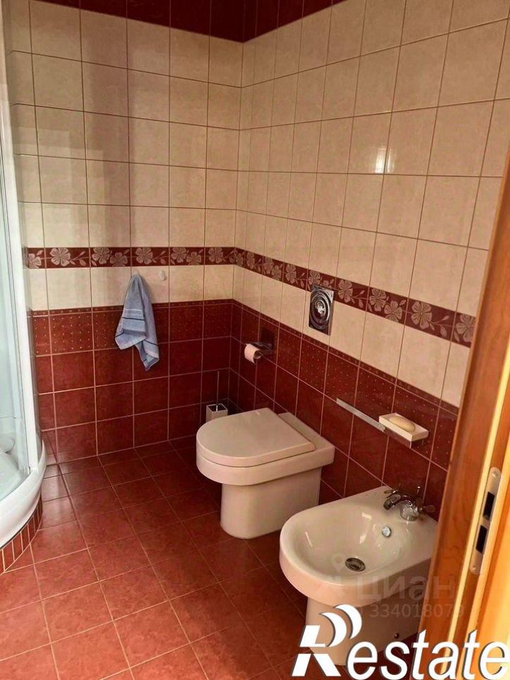 4-комн квартира улица Папанинцев, 102,  д. 102
