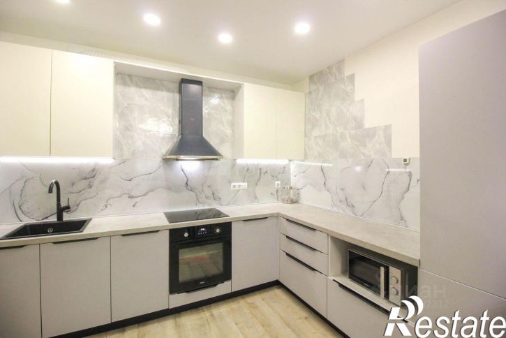 3-комн квартира улица Энтузиастов, 63,  д. 63