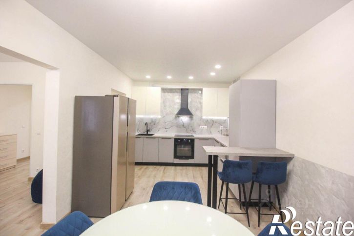 3-комн квартира улица Энтузиастов, 63,  д. 63