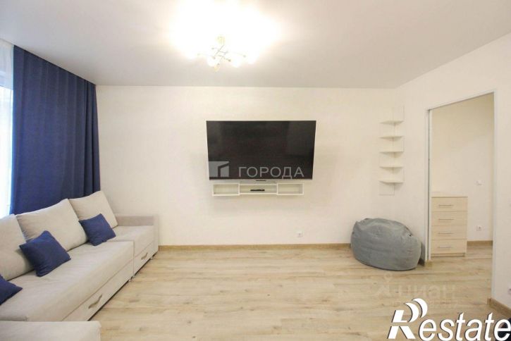 3-комн квартира улица Энтузиастов, 63,  д. 63
