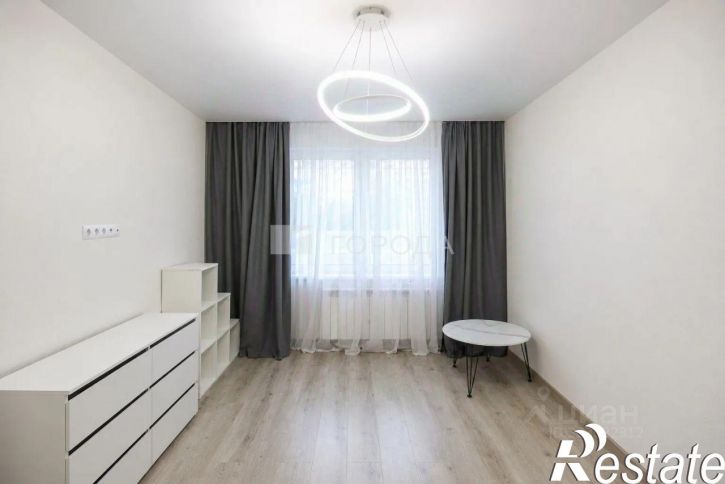 3-комн квартира улица Энтузиастов, 63,  д. 63