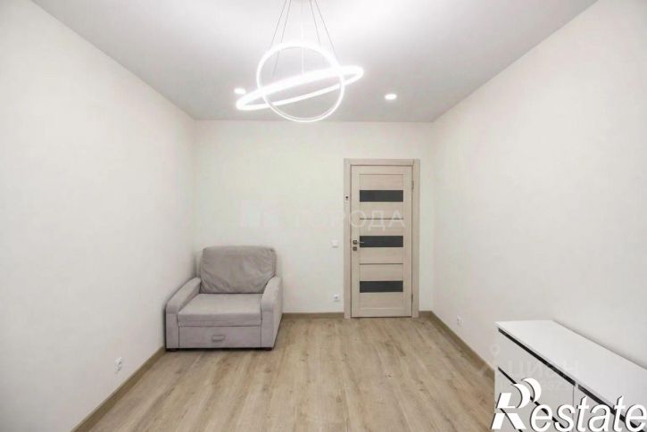 3-комн квартира улица Энтузиастов, 63,  д. 63
