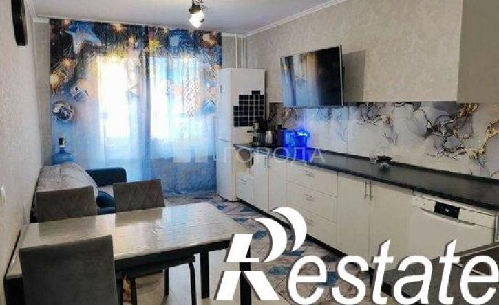 3-комн квартира улица Солнечная Поляна, 94 к2,  д. 94 к2