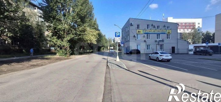2-комн квартира улица Сухэ-Батора, 39,  д. 39