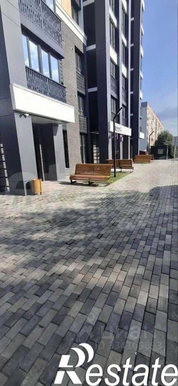 2-комн квартира улица Сухэ-Батора, 39,  д. 39