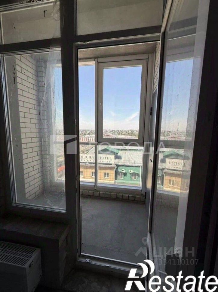 3-комн квартира проспект Строителей, 18 к1,  д. 18 к1