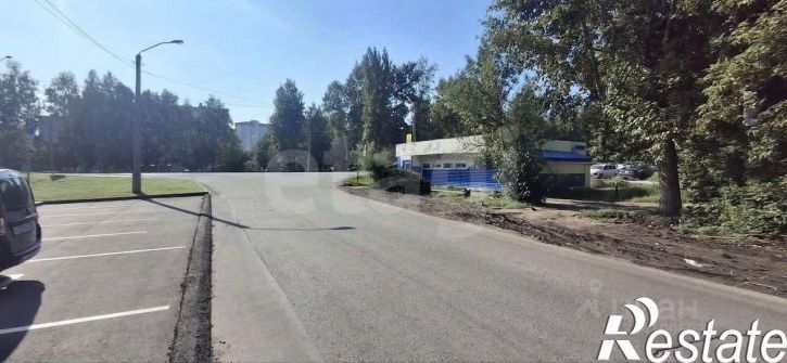 2-комн квартира улица Сухэ-Батора, 39,  д. 39
