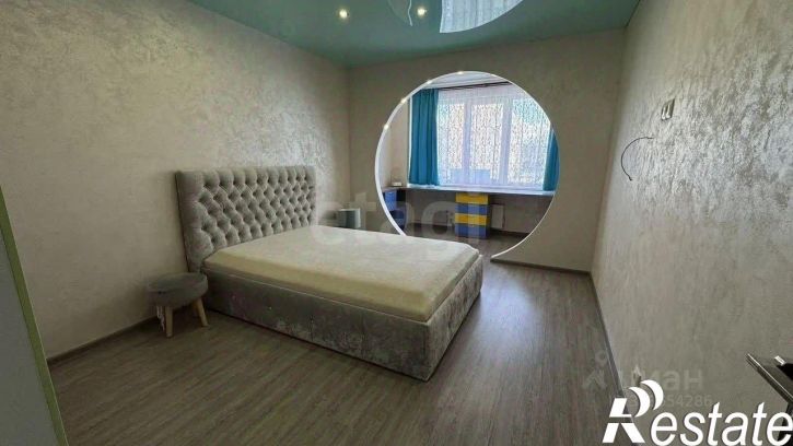 3-комн квартира улица Сергея Ускова, 10,  д. 10