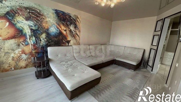 3-комн квартира улица Сергея Ускова, 10,  д. 10