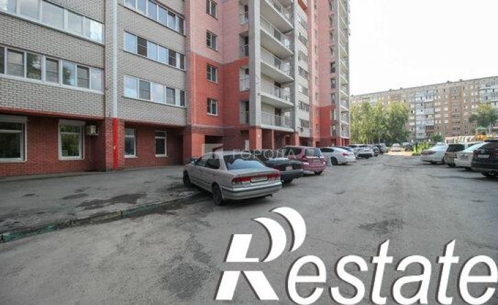 2-комн квартира улица Георгия Исакова, 264,  д. 264