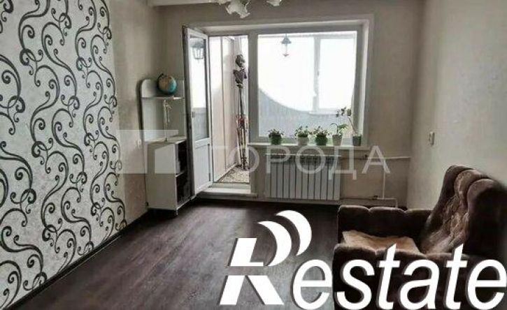 4-комн квартира улица Малахова, 107,  д. 107