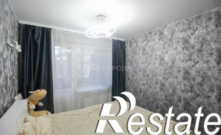 2-комн квартира улица Юрина, 204Б,  д. 204Б