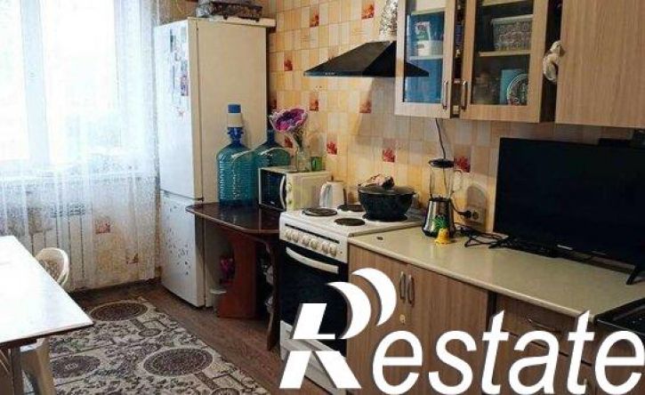 3-комн квартира улица Сергея Ускова, 8,  д. 8