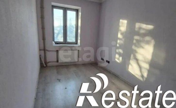 3-комн квартира проспект Строителей, 24,  д. 24