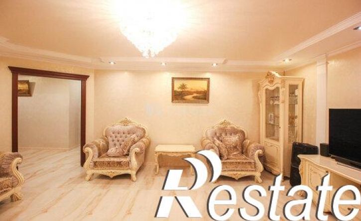 3-комн квартира улица Никитина, 107,  д. 107