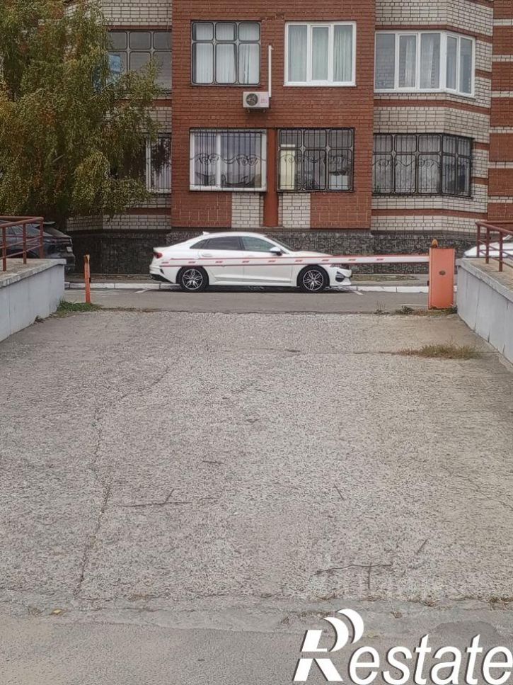 Гараж/парковка улица Папанинцев, 126,  д. 126