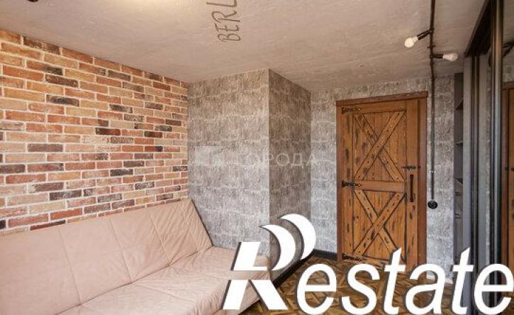 3-комн квартира улица Папанинцев, 111,  д. 111