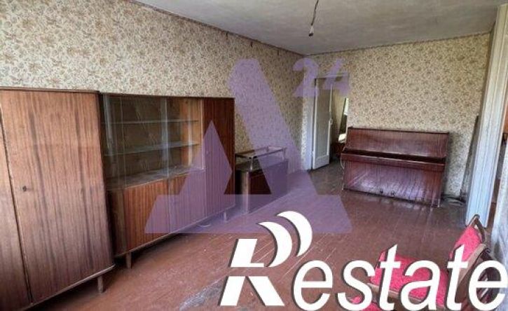 2-комн квартира улица Профинтерна, 52,  д. 52