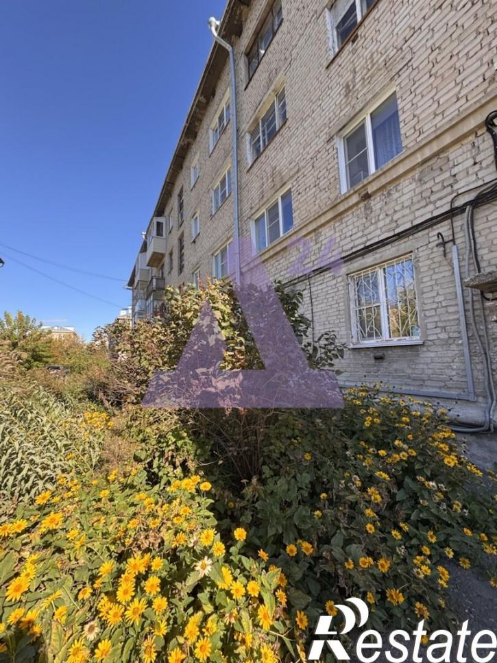 2-комн квартира улица Профинтерна, дом 52/99