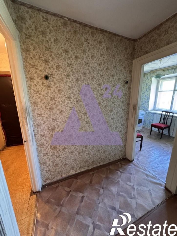 2-комн квартира улица Профинтерна, дом 52/99