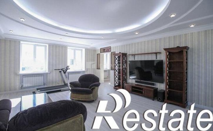 4-комн квартира Социалистический проспект, 89,  д. 89