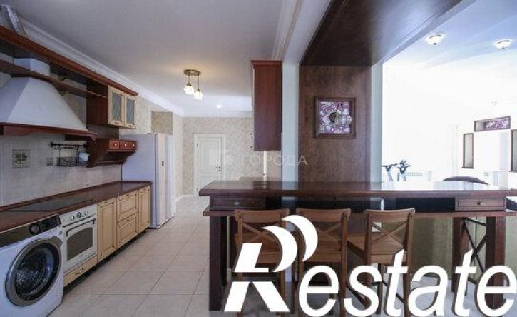 4-комн квартира Социалистический проспект, 89,  д. 89