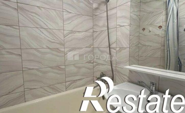 1-комн квартира улица Антона Петрова, 222,  д. 222