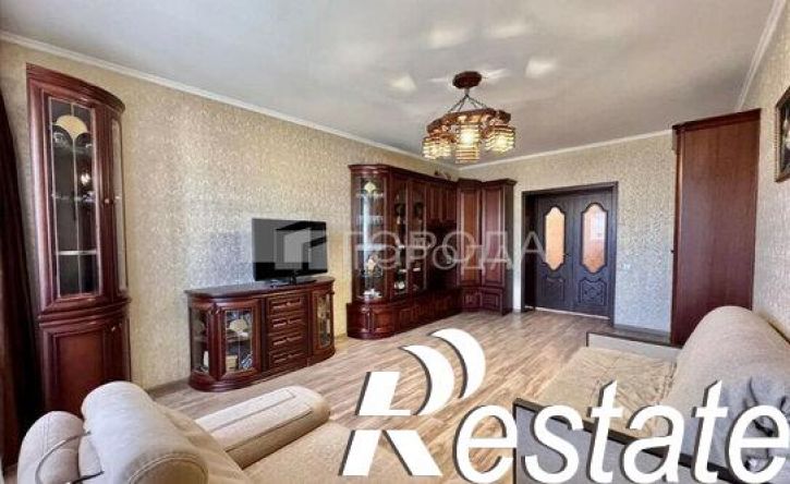 3-комн квартира улица Попова, 113,  д. 113