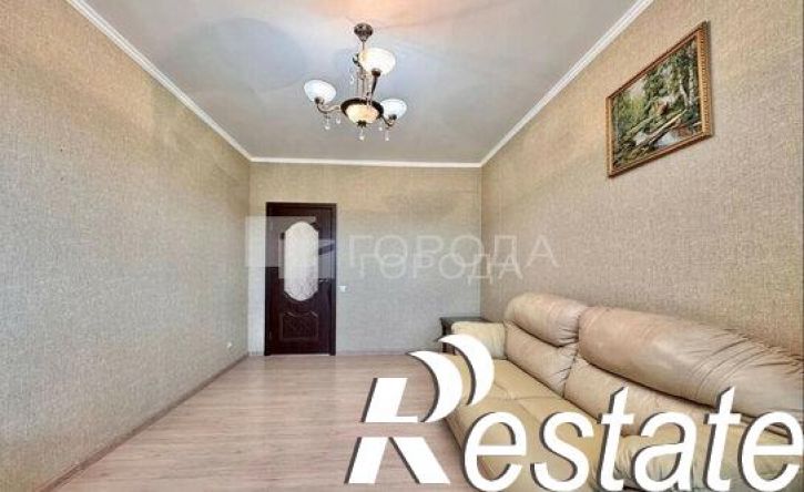 3-комн квартира улица Попова, 113,  д. 113