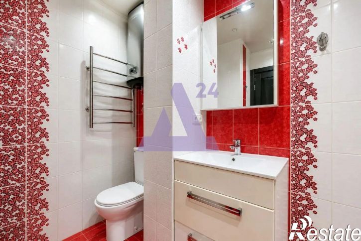 2-комн квартира улица Сергея Ускова, дом 12