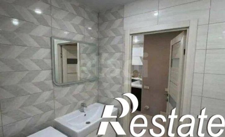 2-комн квартира улица Никитина, 107,  д. 107
