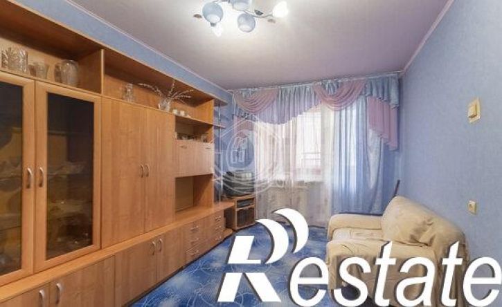 2-комн квартира улица Веры Кащеевой, 9,  д. 9