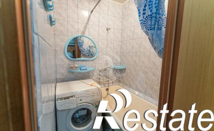 2-комн квартира улица Веры Кащеевой, 9,  д. 9