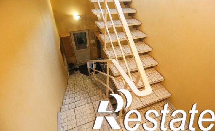 4-комн квартира улица Аванесова, 100,  д. 100