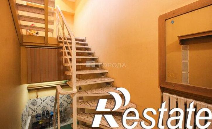 4-комн квартира улица Аванесова, 100,  д. 100