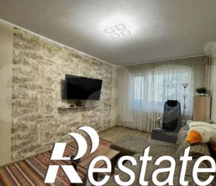 1-комн квартира проспект Строителей, 35,  д. 35