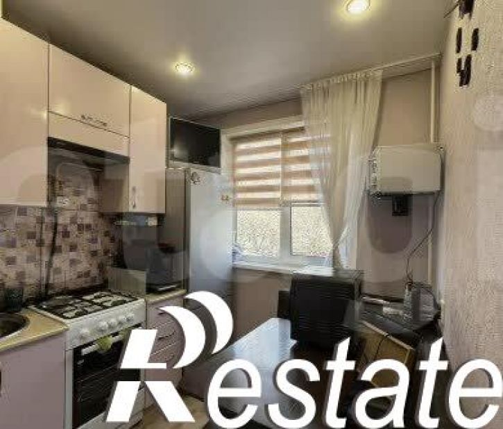 1-комн квартира проспект Строителей, 35,  д. 35