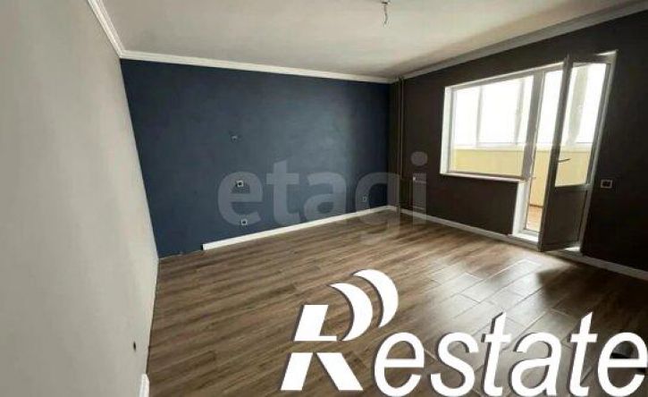 3-комн квартира Лазурная улица, 52,  д. 52