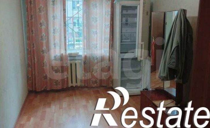 2-комн квартира улица Юрина, 245,  д. 245
