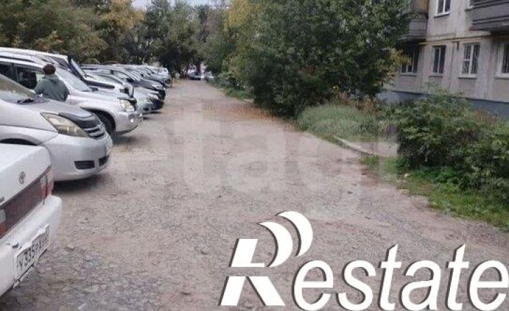 2-комн квартира улица Юрина, 245,  д. 245