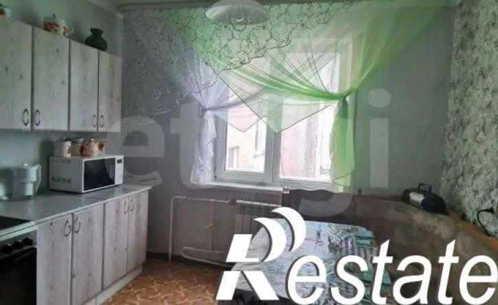 4-комн квартира улица Малахова, 107,  д. 107