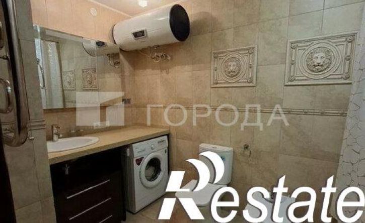 4-комн квартира Новгородская улица, 26,  д. 26