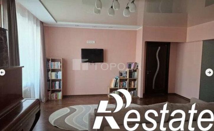 4-комн квартира Новгородская улица, 26,  д. 26